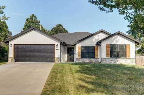 556 N Cottonwood Circle, Republic, MO 65738