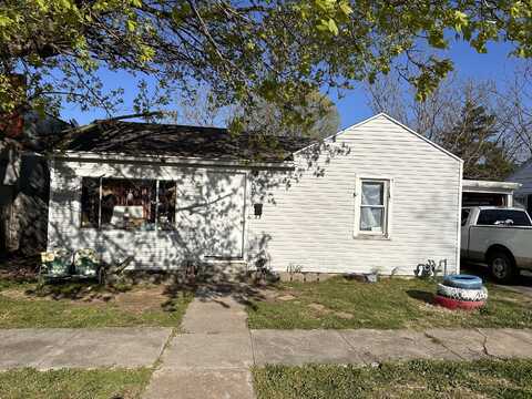 506 S Griffith Avenue, Aurora, MO 65605