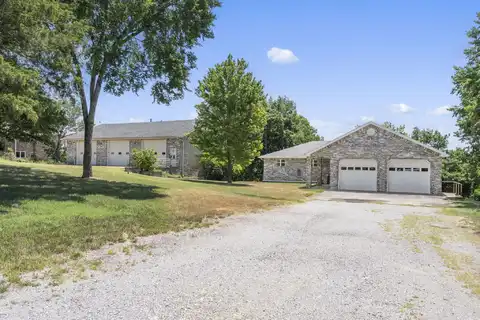 170 Sundance Road, Cape Fair, MO 65624