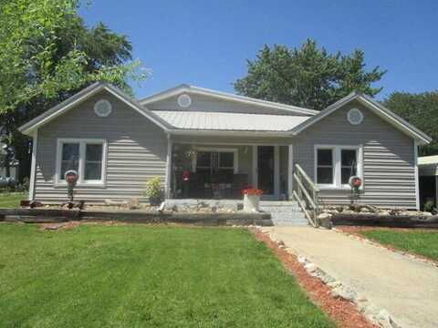 451 6th Street, Summersville, MO 65571