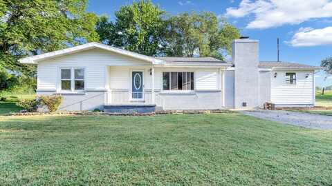 3801 W San Fernando Drive, Springfield, MO 65803