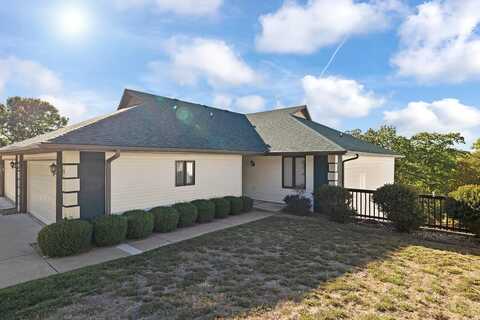 151 Point Seven Road, Kimberling City, MO 65686