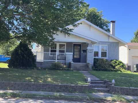 559 E Pleasant Street, Mount Vernon, MO 65712