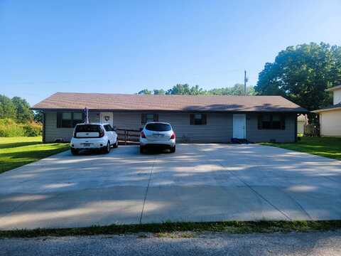 467-469 W Magnolia Lane, Nixa, MO 65714