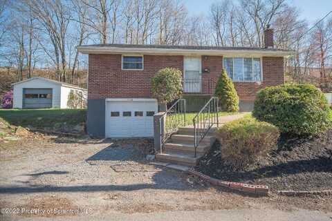 1110 R Springbrook Avenue, Moosic, PA 18507