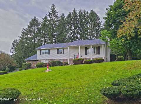 15 Concord Avenue, Factoryville, PA 18419