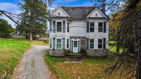 116 Waverly Road, Glenburn, PA 18414