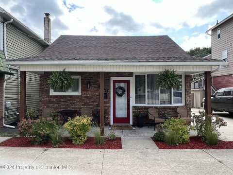 648 Washington, Jermyn, PA 18433