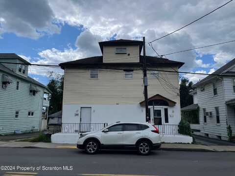 502 Oak Street, Old Forge, PA 18518