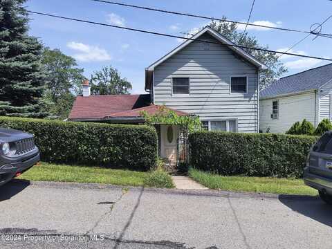 148 5th Street, Mayfield, PA 18433