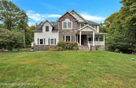 117 Constitution Drive, Covington, PA 18444