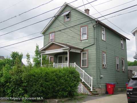 16 Hospital Street, Carbondale, PA 18407