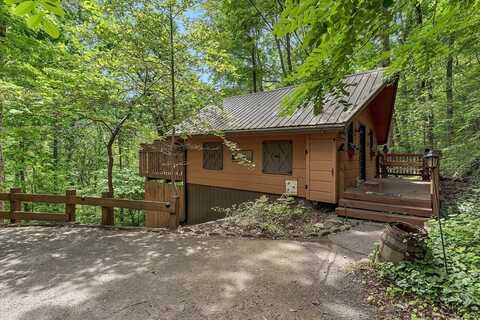 1830 Ridgecrest Drive, Sevierville, TN 37876