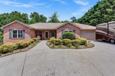 3070 Sugarwood Drive, Kodak, TN 37764