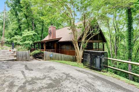 1748 Ridgecrest Drive, Sevierville, TN 37876