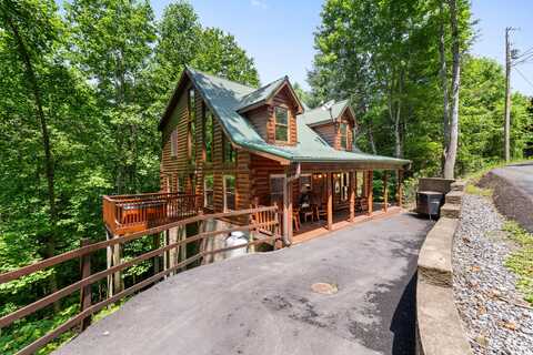 1823 Beach Front Drive, Sevierville, TN 37876