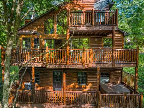 1444 S Baden Drive, Gatlinburg, TN 37738