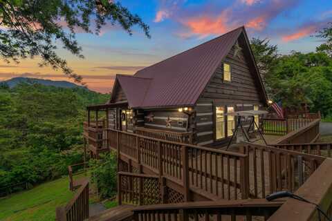 1483 Honey Oaks Way, Sevierville, TN 37876