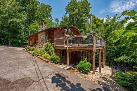 1166 Ski View Drive, Gatlinburg, TN 37738