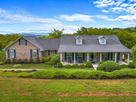 214 Lexington Place, Sevierville, TN 37862