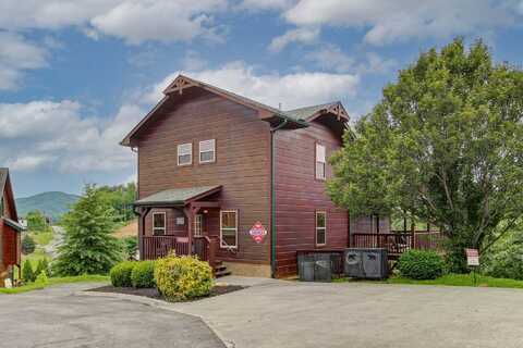 942 McMakin Way, Pigeon Forge, TN 37863