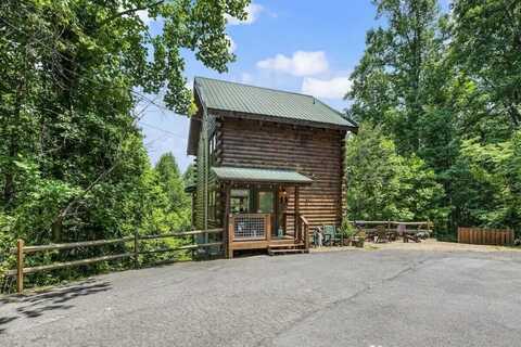 517 Patterson Lane, Gatlinburg, TN 37738