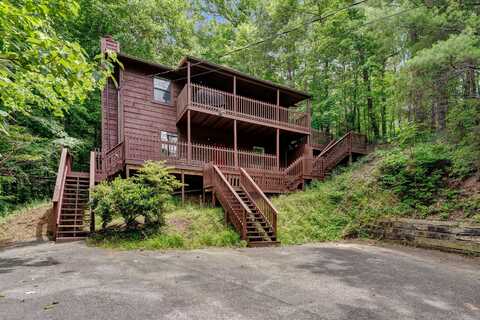 2777 Mountain View Circle, Sevierville, TN 37862