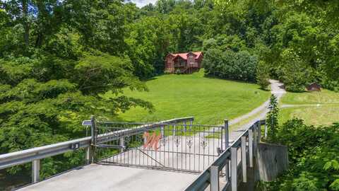322 Mystical Creek Way, Cosby, TN 37722