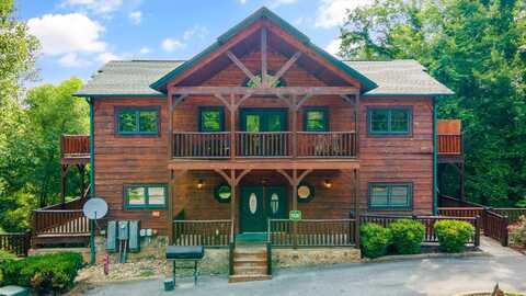 204 Dogwood Point Way, Gatlinburg, TN 37738