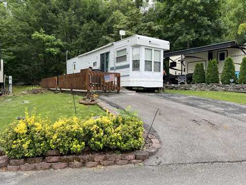 4229 E Parkway #018, Gatlinburg, TN 37738