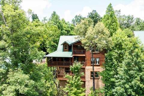 1763 Mountain Shadows Way, Gatlinburg, TN 37738