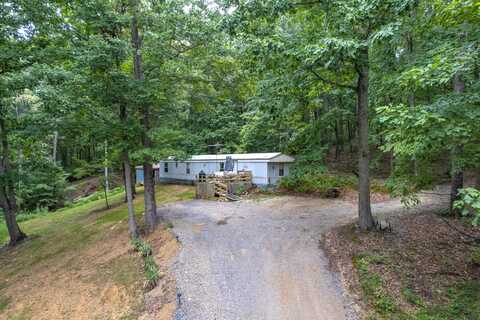 355 Hartman Way, Dandridge, TN 37725