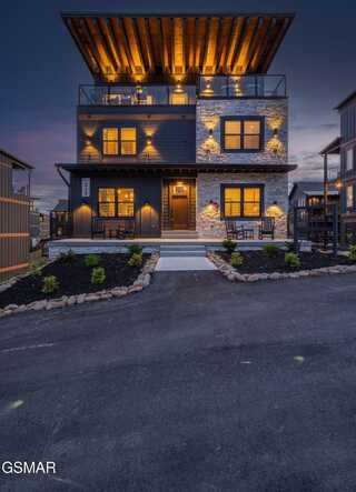 293 Rambling Creek Way, Sevierville, TN 37862