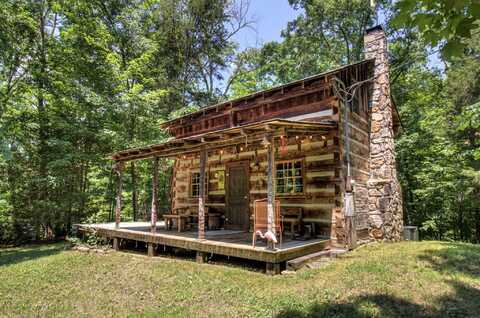 549 BUSH HOLLOW WAY, Sevierville, TN 37876