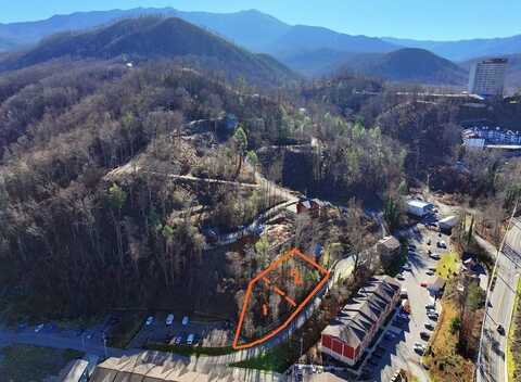 Circle Drive, Gatlinburg, TN 37738