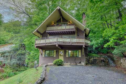 2103 N Tamins Drive, Gatlinburg, TN 37738