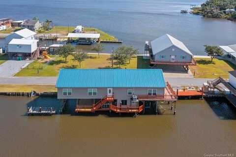 7230 Pirates Cove, Sulphur, LA 70665