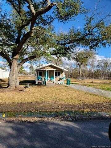 1437 Daigle Road, Sulphur, LA 70663