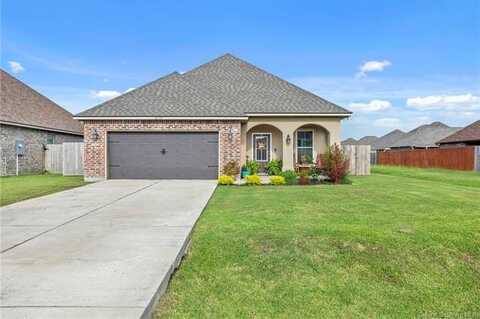 2113 Orleans Run Drive, Lake Charles, LA 70611