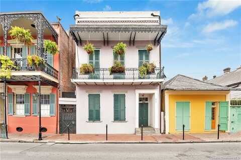 817 Burgundy Street, New Orleans, LA 70116