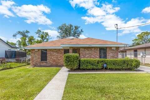 2905 8th Street, Lake Charles, LA 70615