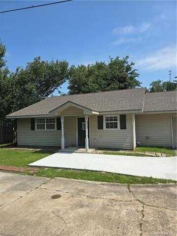 908 Louisiana Avenue, Lake Charles, LA 70601