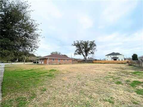 5311 Bancroft Drive, New Orleans, LA 70122