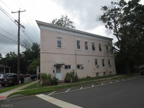 605 N Avenue Ext, Dunellen, NJ 08812