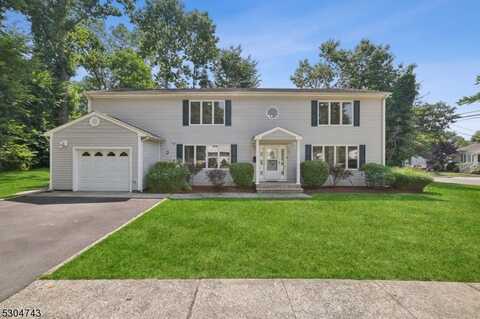 31 Tooker Pl, Springfield, NJ 07081