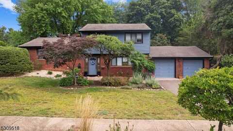 7 Whitehall Rd, East Brunswick, NJ 08816