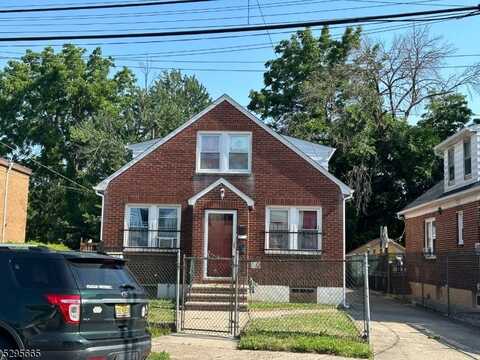 208 23Rd, Paterson, NJ 07513