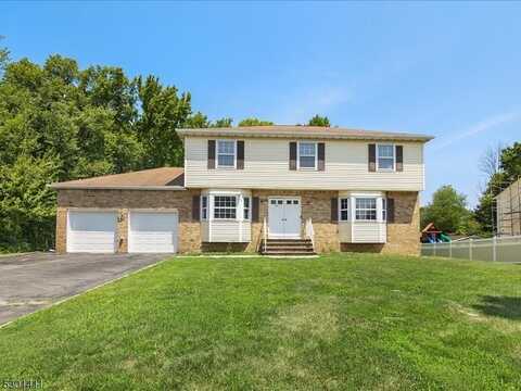 10 Marianne Pl, Whippany, NJ 07054