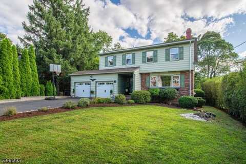 14 Woodmere Rd, West Caldwell, NJ 07006