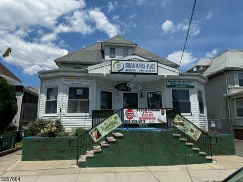 125 E 2Nd Ave, Roselle, NJ 07203